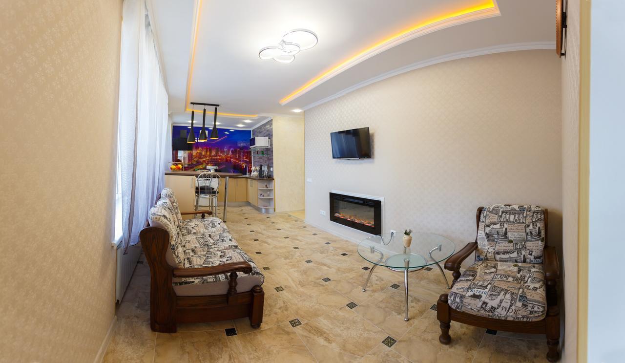 Apartment Near Railway Station Kyiv Exterior photo